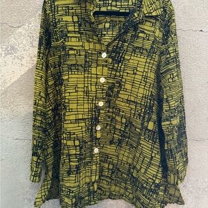 Liv button down tunic. Green with black design.